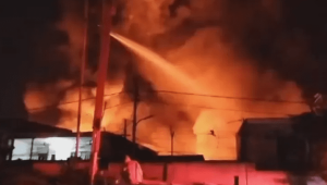 Kebakaran di Manggarai, 34 Mobil Damkar Diterjunkan